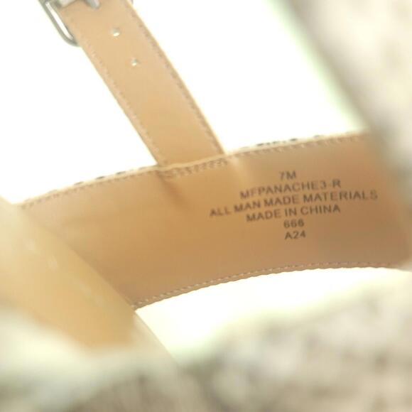 Marc Fisher White Reptile Print Platform Sandals Size 7 - Picture 10 of 13